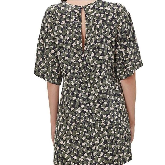 Equipment, Arlinne Printed Silk Dress size Medium new without tags - Picture 3 of 7